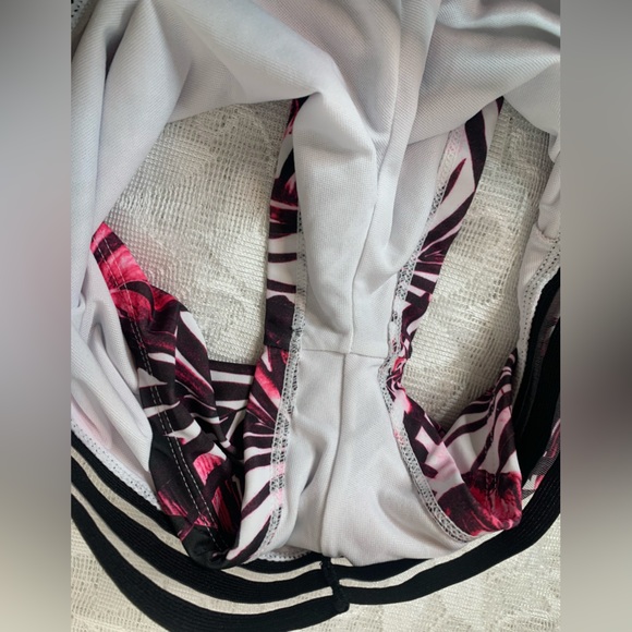 SHEIN BIKINI FLORAL MESH 2 PCS SET SIZE XL😍 - Picture 7 of 9